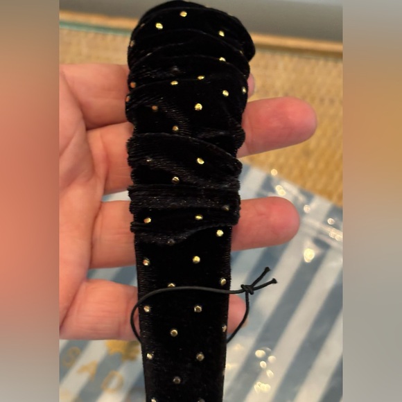 Lele Sadoughi jet dot velvet Kelly headband new with tags in original package - Picture 7 of 7